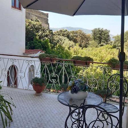 La Casa Di Rosa - Casa Vacanze ميتا المظهر الخارجي الصورة